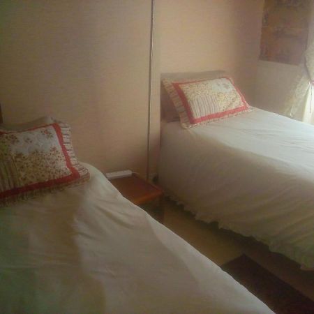The Principality 2 Singles Bedroom Cardiff Exterior foto